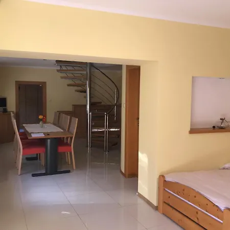 Byt Castle 2 Apartment